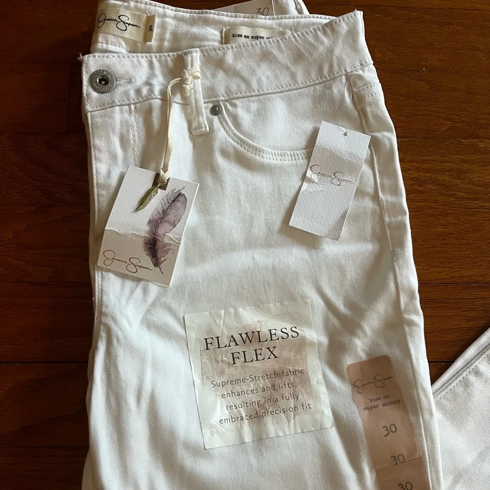Jessica Simpson white jeans - Picture 2 of 5